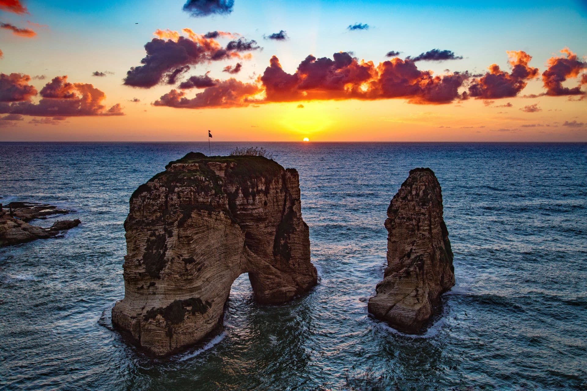 صخرة الروشة في بيروت